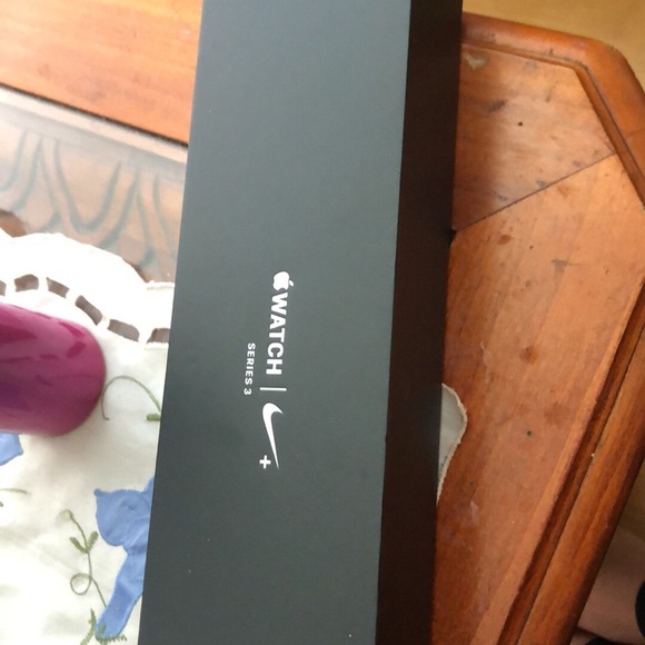 Applewatch series 3 - Picture 2 of 2